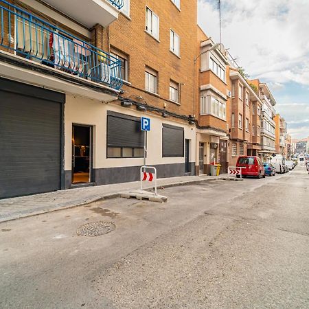 Edsam Madrid Apartments Black Zewnętrze zdjęcie