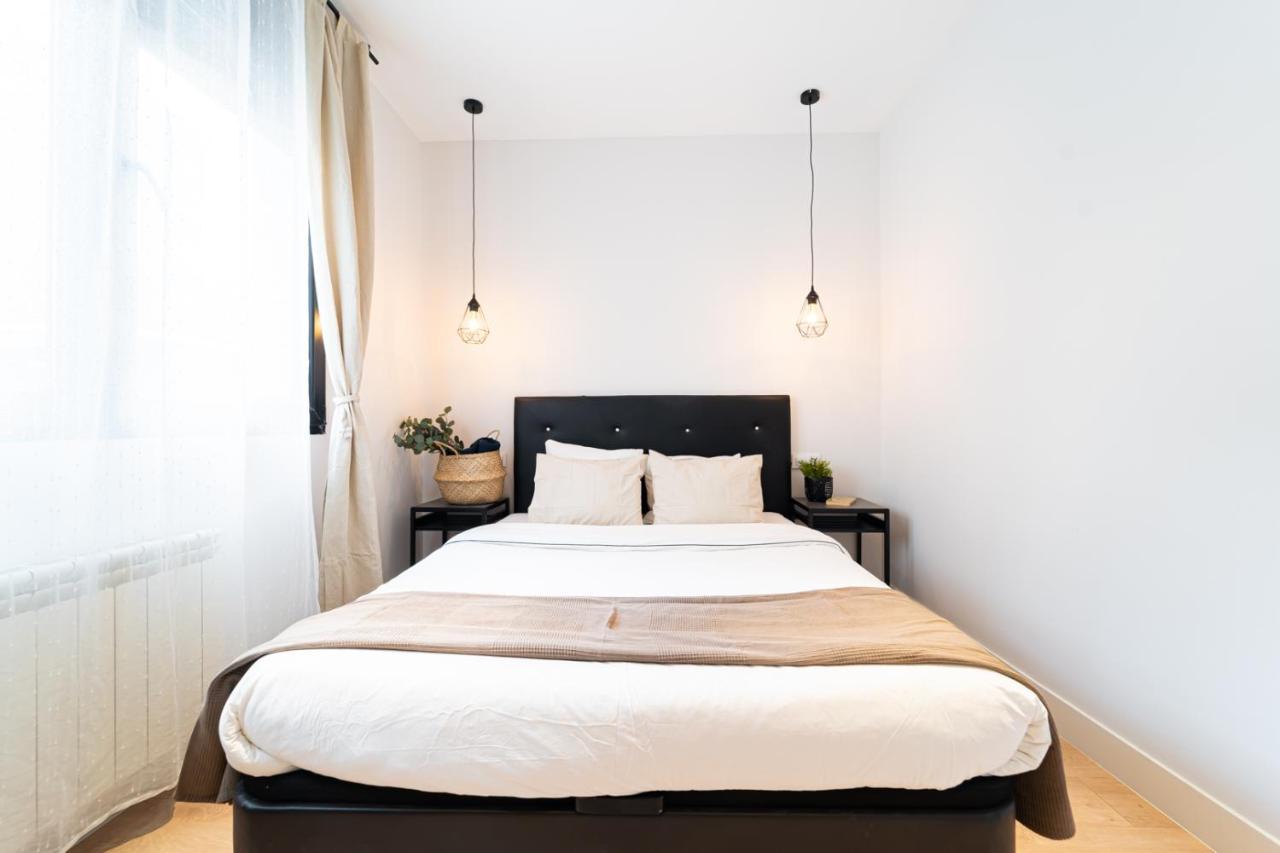 Edsam Madrid Apartments Black Zewnętrze zdjęcie