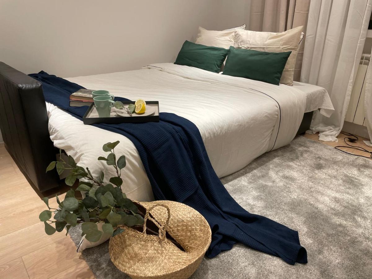 Edsam Madrid Apartments Black Zewnętrze zdjęcie